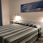 Hotel Bahamas 2*